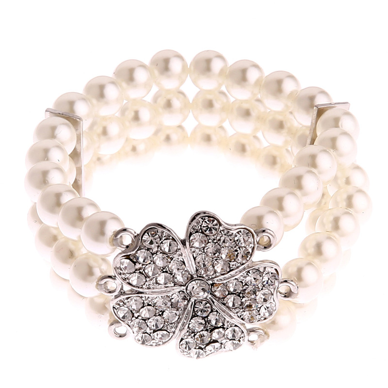 Audrey Hepburn Breakfast at Ti - Women'S Accessories In The 1950S 评论和价格